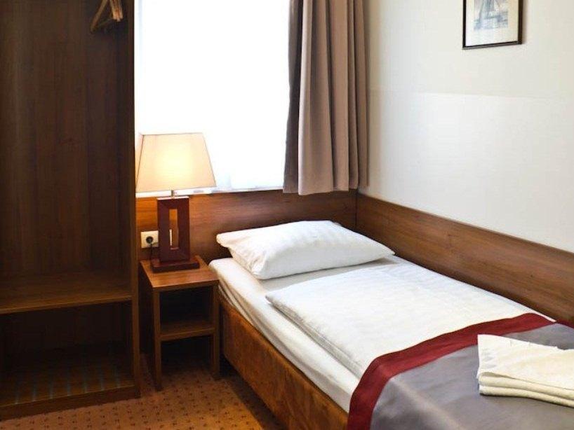 Ivbergs Hotel Messe Nord Berlin Dış mekan fotoğraf