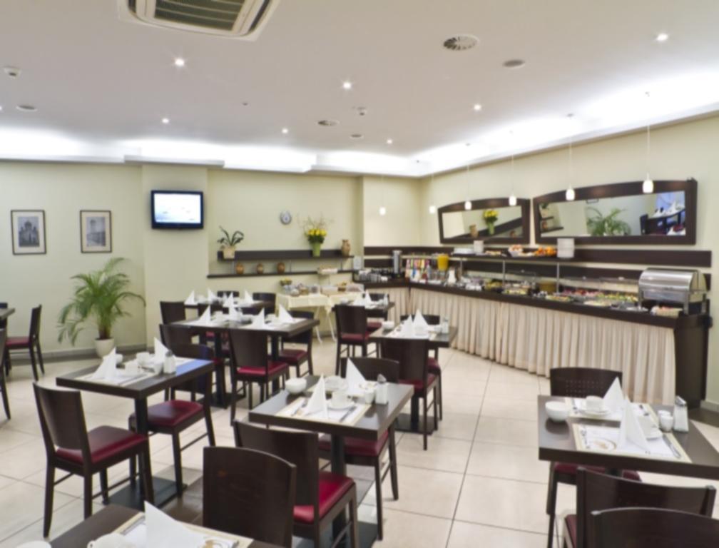 Ivbergs Hotel Messe Nord Berlin Dış mekan fotoğraf