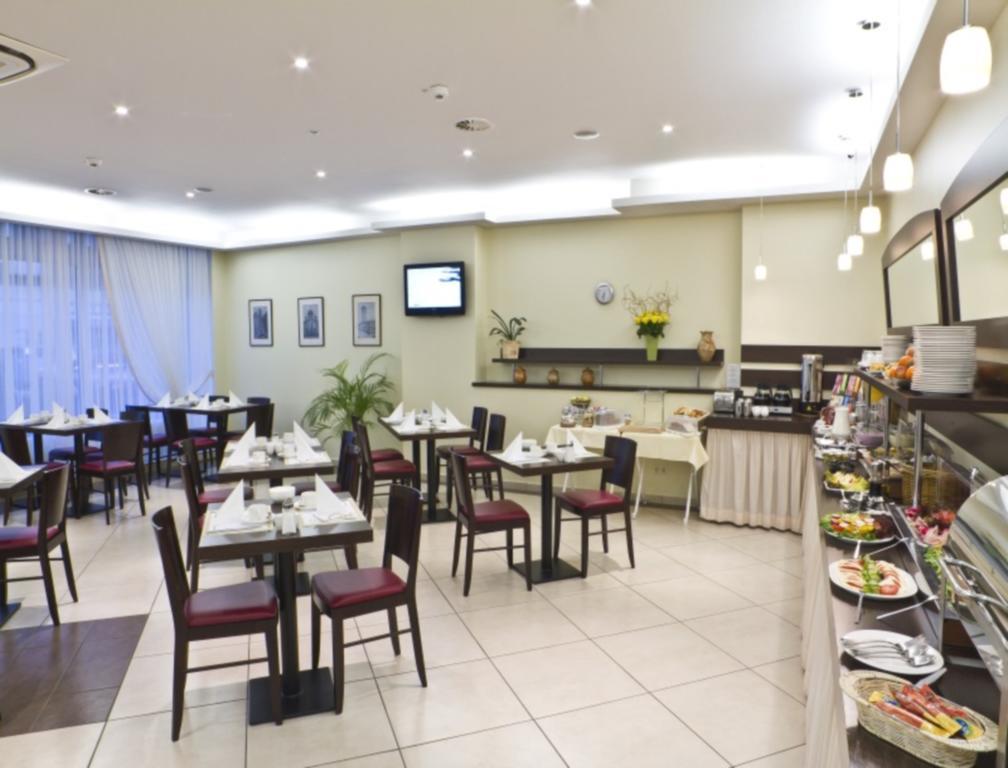 Ivbergs Hotel Messe Nord Berlin Dış mekan fotoğraf
